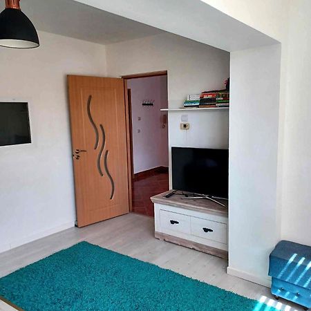 Parc Side Apartament Apartment Bistrita  Bagian luar foto